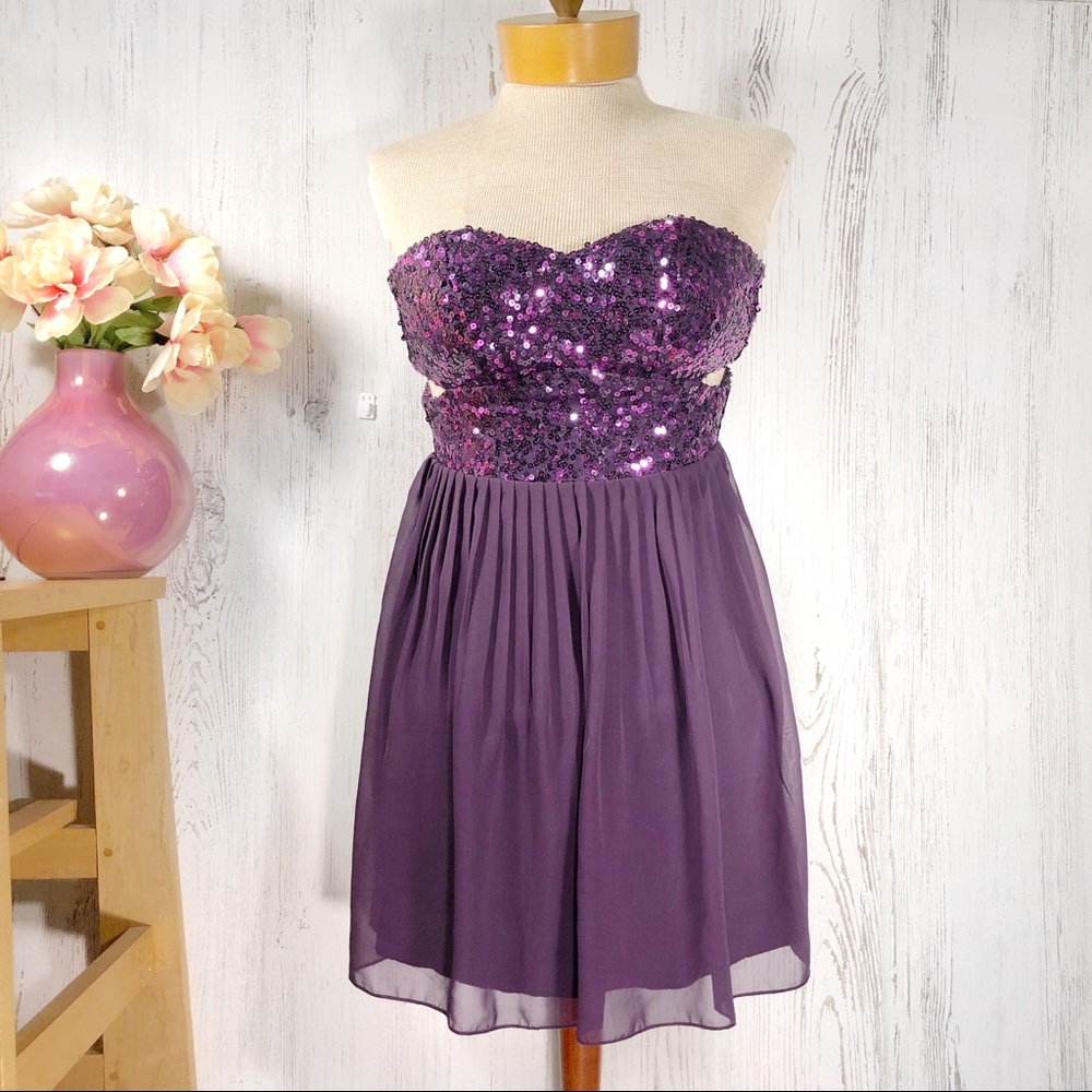 Speechless plum sequin strapless cutout top